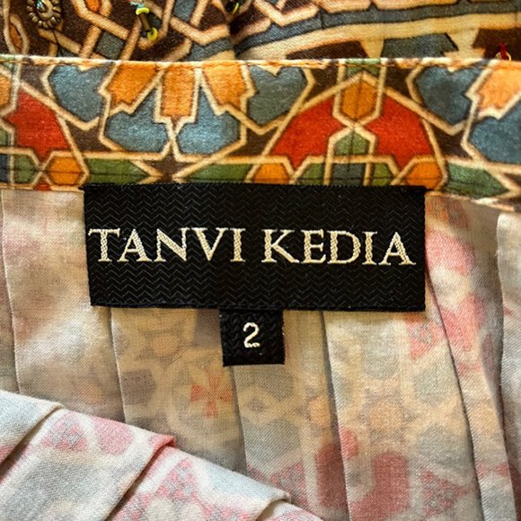 EUC Anthropologie Tanvi Kedia Rotational Symmetry Skirt size: 2 - Picture 6 of 7